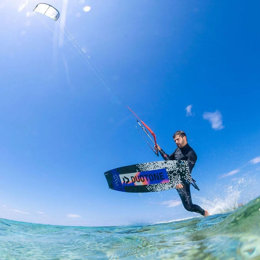 2023 Duotone Select SLS Twintip Kiteboard - 30% Off Discounts Apply ! 5 2023 Duotone Select SLS Twintip Kiteboard - 30% Off Discounts Apply ! - Image 3